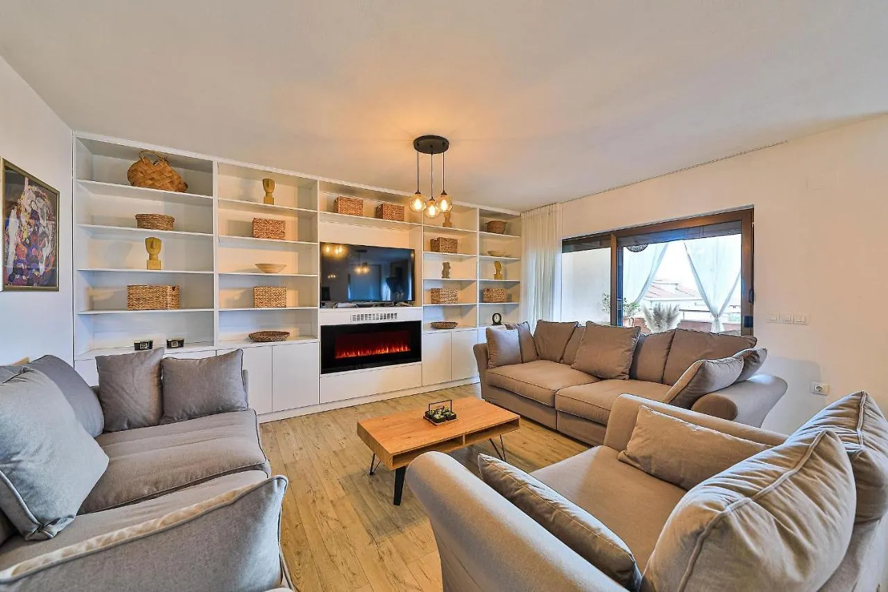 Villa Helios Kaštela 0*,  Croacia